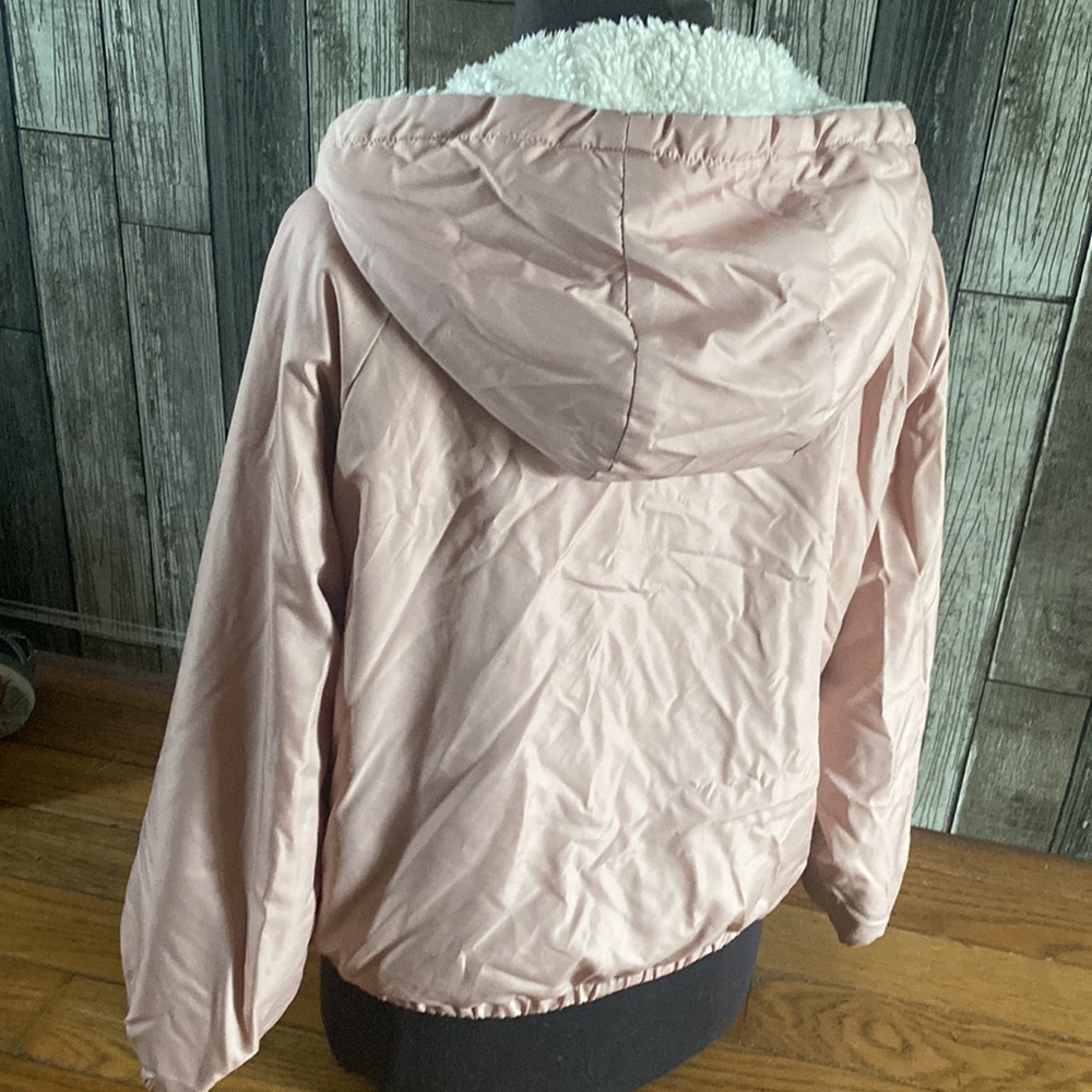 Pink warm jacket - Picture 2 of 4